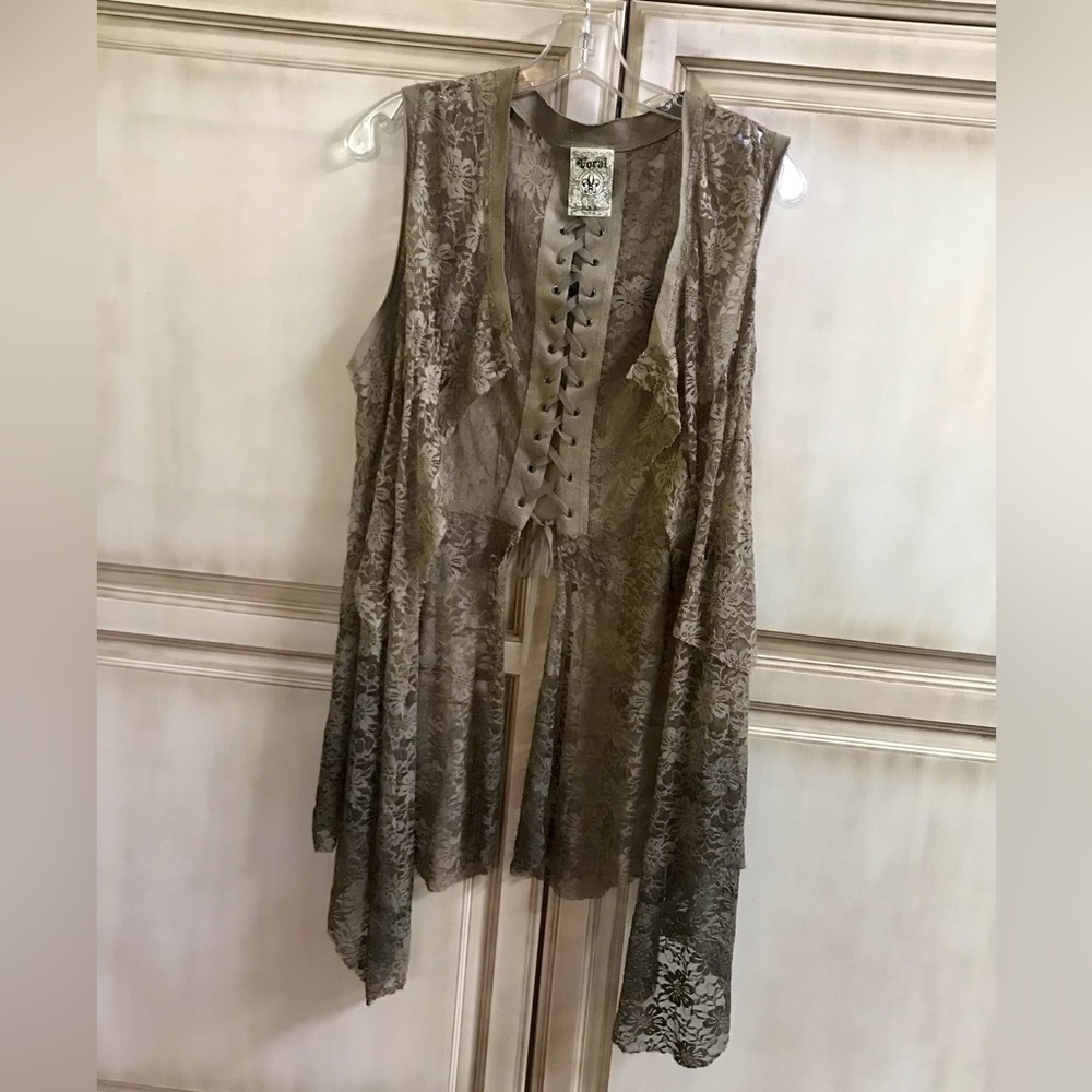 Vocal Lace lace up Vest